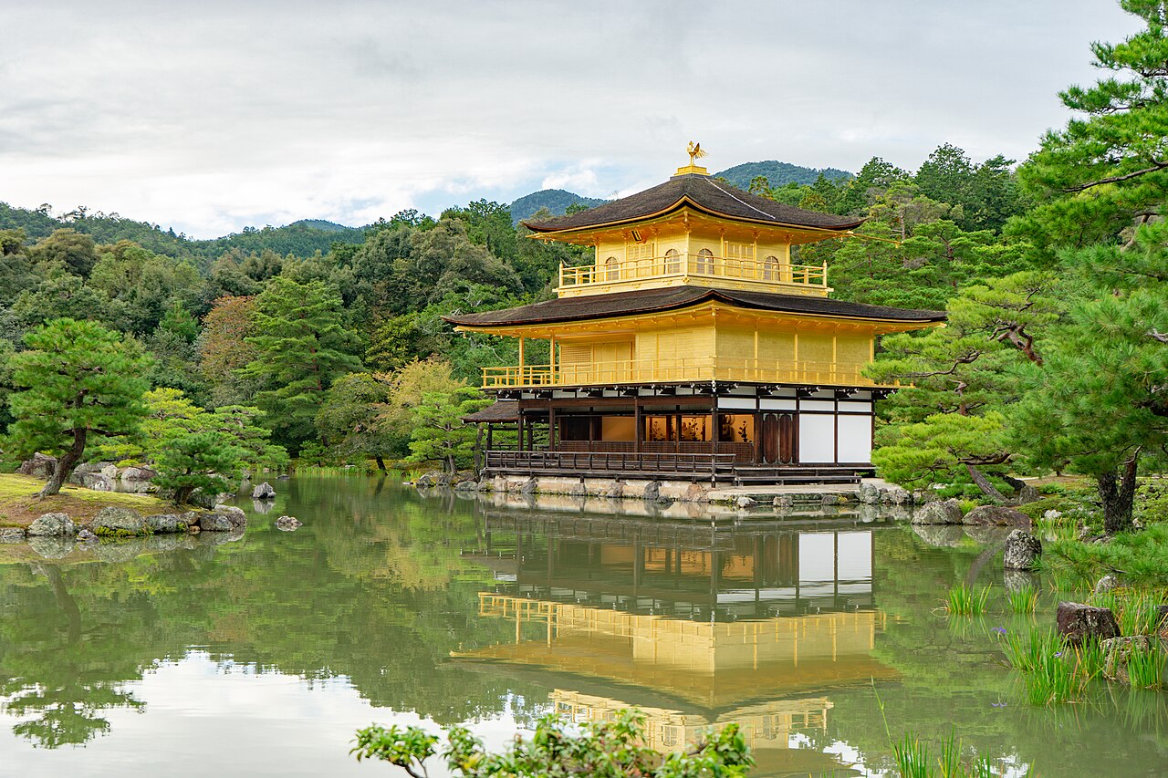 Thuê xe riêng đi Kyoto